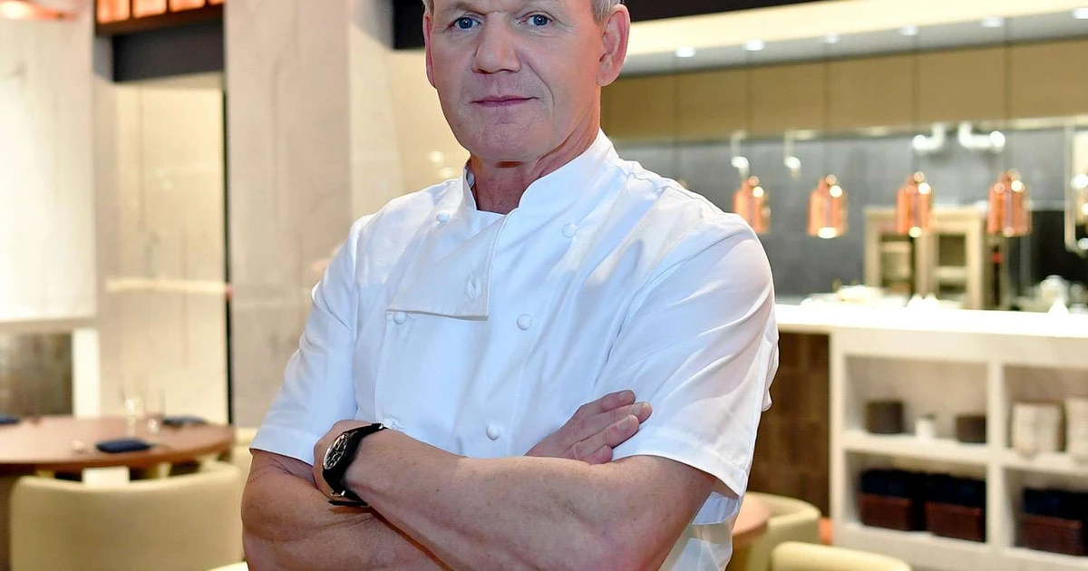 Ranking The Richest Celebrity Chefs - From The Kitchen To The Bank